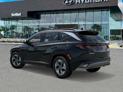 Phantom Black 2026 Hyundai TUCSON SEL Premium
