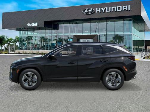 Phantom Black 2026 Hyundai TUCSON SEL Premium