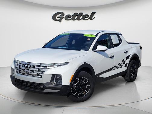 Atlas White 2024 Hyundai SANTA CRUZ SEL