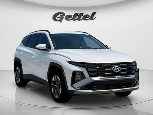 Serenity White Pearl 2026 Hyundai TUCSON SEL Premium