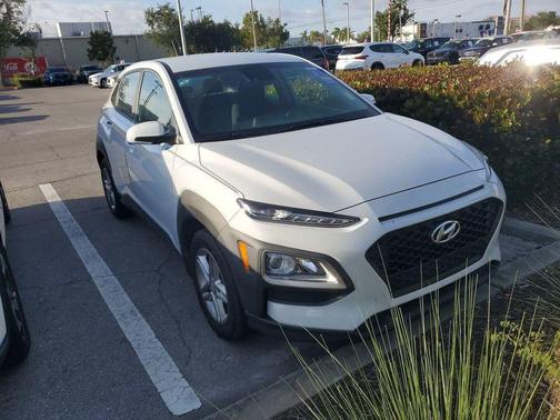 2021 Hyundai KONA SE