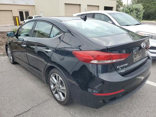 2017 Hyundai ELANTRA Limited