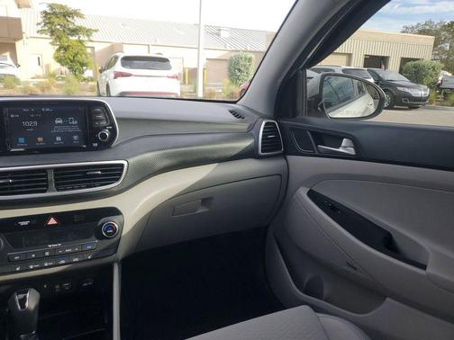 2019 Hyundai TUCSON Sport