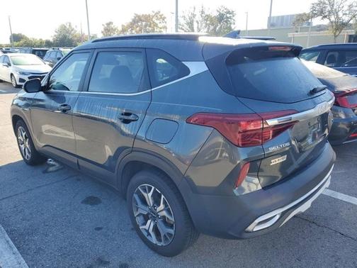 2023 Kia Seltos EX