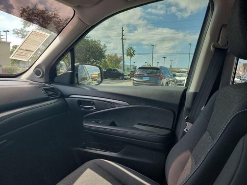 2023 Honda Ridgeline Sport