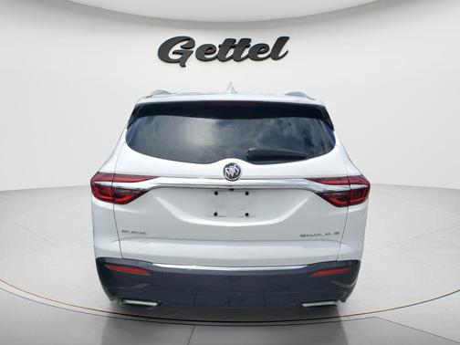 Summit White 2018 Buick Enclave Essence