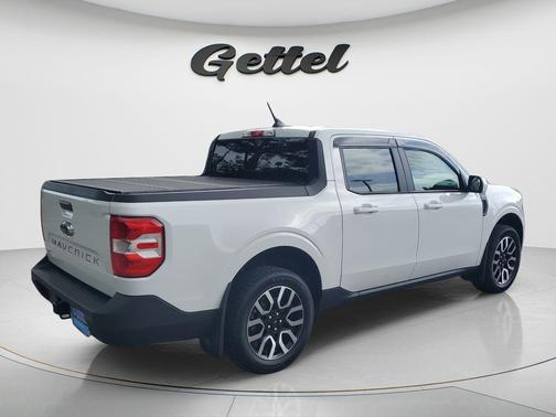 OXFORD WHITE 2023 Ford Maverick Lariat