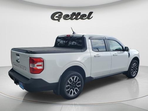 OXFORD WHITE 2023 Ford Maverick Lariat