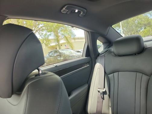 2020 Genesis G80 3.8L