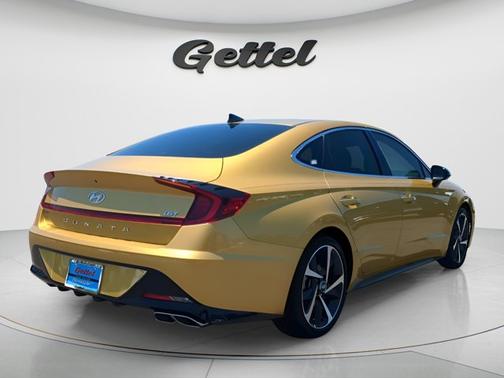 Yellow 2021 Hyundai SONATA SEL Plus