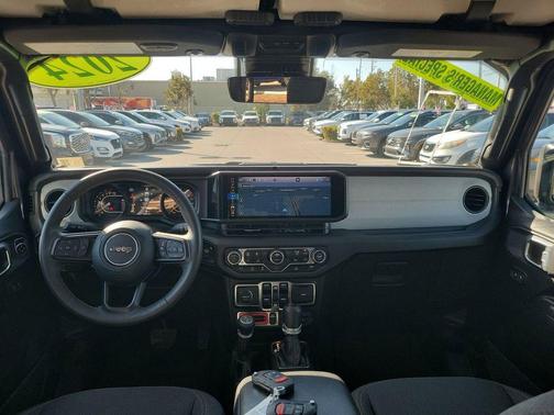 2024 Jeep Gladiator Willys