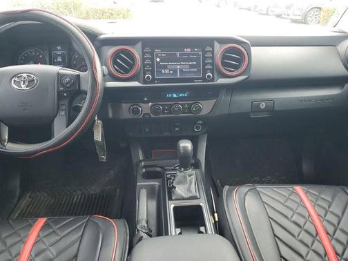 2022 Toyota Tacoma SR