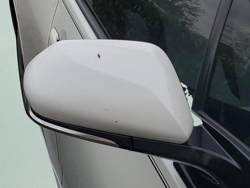 2017 Toyota Prius Four Touring