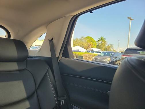 2022 Genesis GV70 2.5T AWD