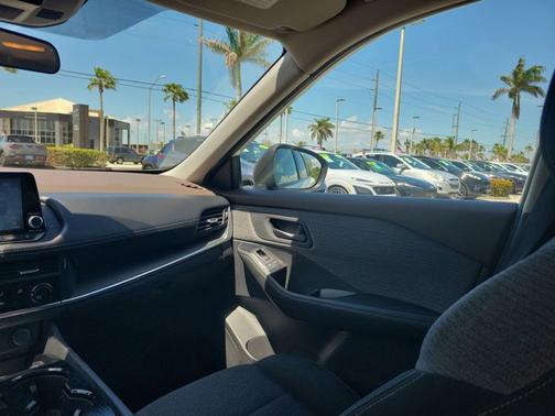 2021 Nissan Rogue S