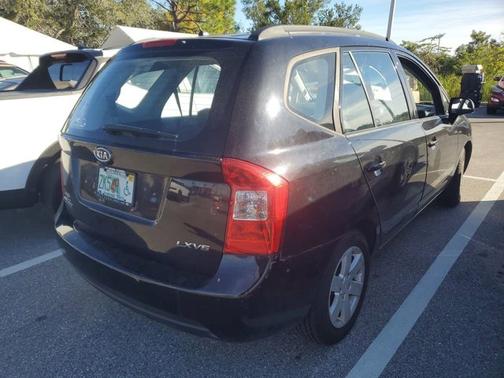 2008 Kia Rondo LX V6