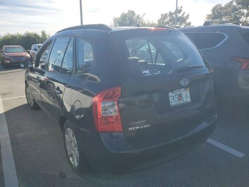 2008 Kia Rondo LX V6