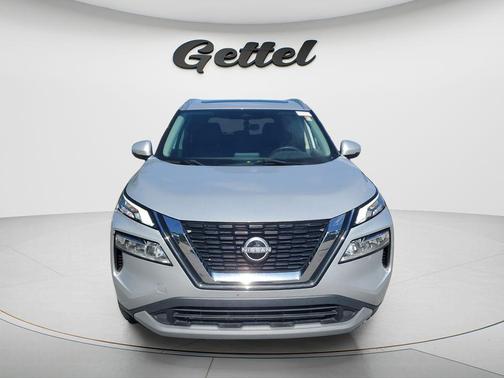 Brilliant Silver Metallic 2022 Nissan Rogue SV