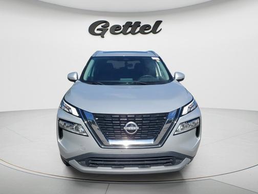 Brilliant Silver Metallic 2022 Nissan Rogue SV