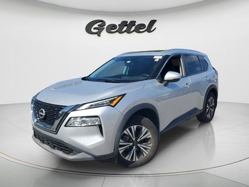 Brilliant Silver Metallic 2022 Nissan Rogue SV