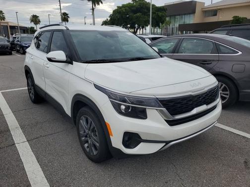 2023 Kia Seltos S