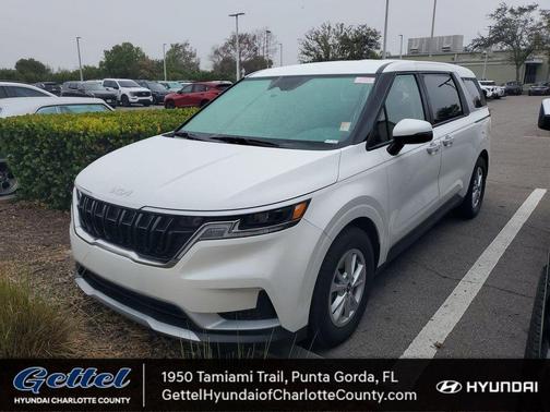 2024 Kia Carnival LX