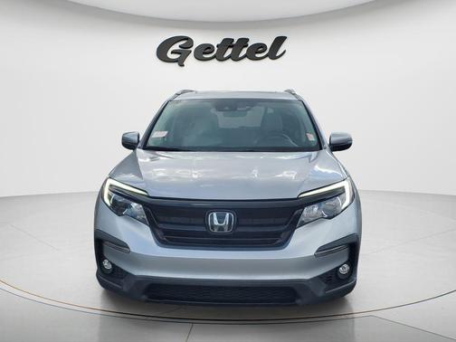 Lunar Silver Metallic 2022 Honda Pilot AWD Special Edition
