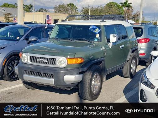 2014 Toyota FJ Cruiser Base