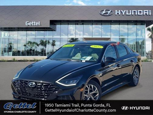 2022 Hyundai SONATA SEL