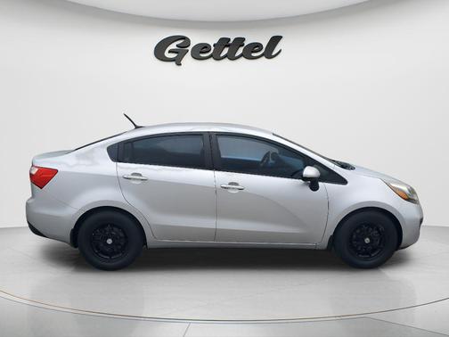Bright Silver 2013 Kia Rio LX