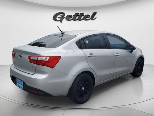 Bright Silver 2013 Kia Rio LX