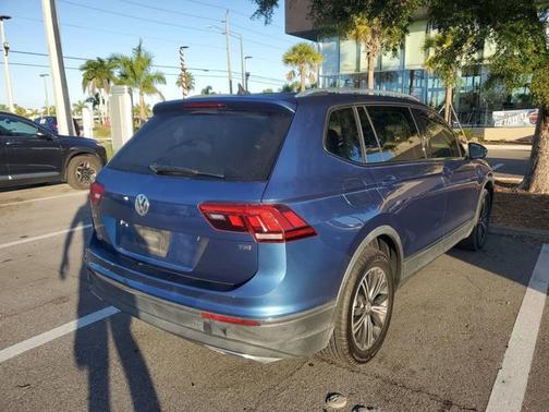 2018 Volkswagen Tiguan 2.0T SEL