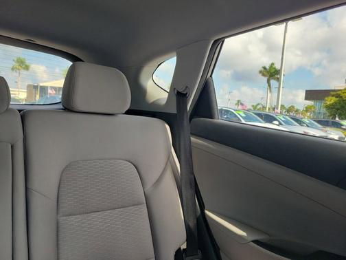 2020 Hyundai TUCSON Sport
