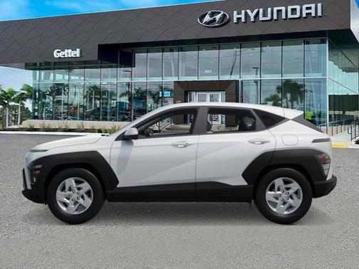 2025 Hyundai KONA SE