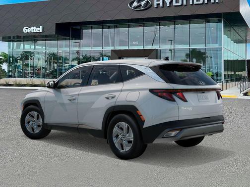 Creamy White Pearl 2026 Hyundai TUCSON Hybrid Blue SE