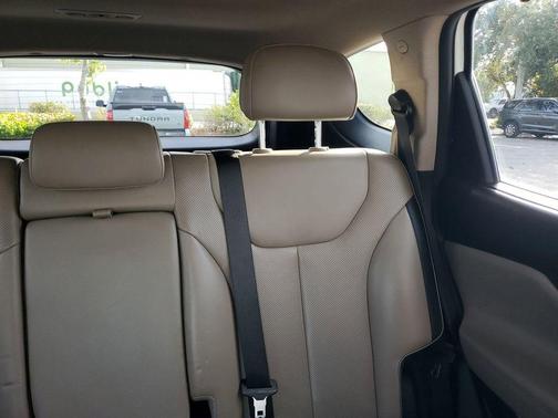 2021 Hyundai SANTA FE Limited