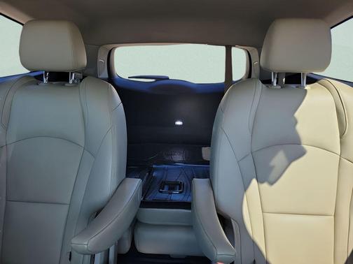 2020 Buick Enclave FWD Essence