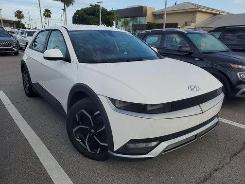 2024 Hyundai IONIQ 5 SEL