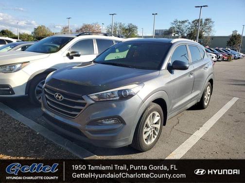 2016 Hyundai TUCSON SE