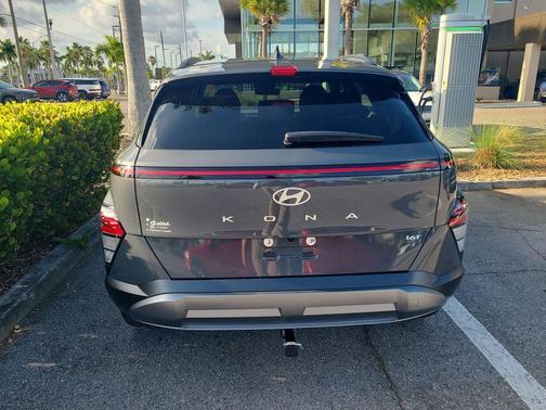 Ecotronic Gray Pearl 2026 Hyundai KONA SEL Premium