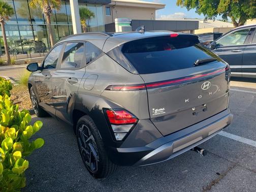 Ecotronic Gray Pearl 2026 Hyundai KONA SEL Premium