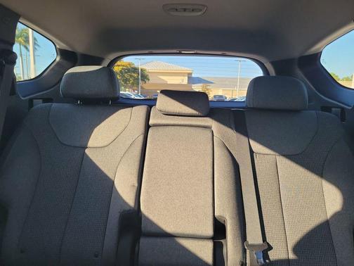 2023 Hyundai SANTA FE SEL 2.4