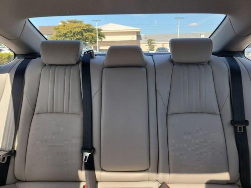 2022 Honda Accord Hybrid EX-L