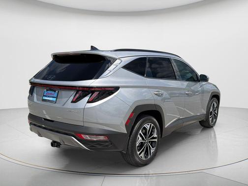 Shimmering Silver 2022 Hyundai TUCSON Hybrid Limited