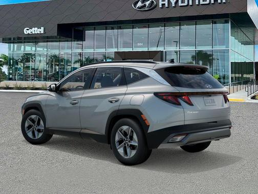 Shimmering Silver 2026 Hyundai TUCSON SEL