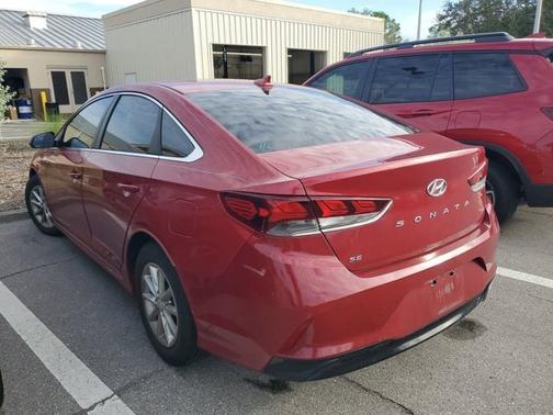2018 Hyundai SONATA SE