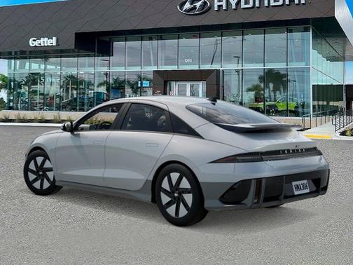 2025 Hyundai IONIQ 6 SE