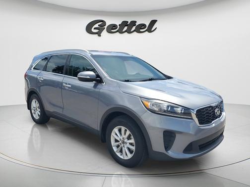 Everlasting Silver 2019 Kia Sorento LX