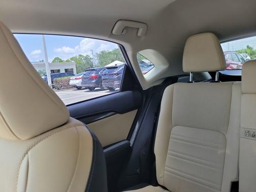 2018 Lexus NX 300h Base