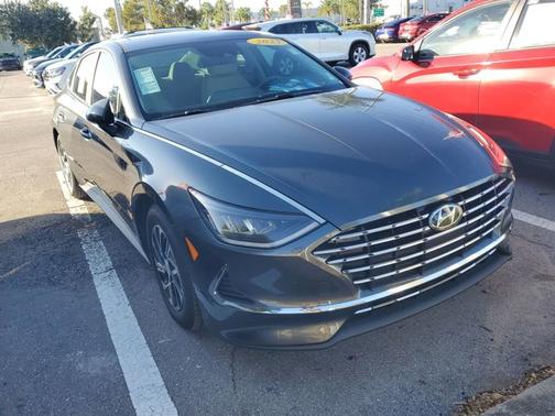 2023 Hyundai SONATA Hybrid Base